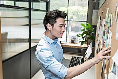 《战锤40K：混沌之门-恶魔猎人》发行日公布